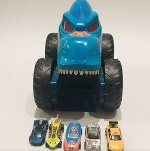 Hot Wheels Electronic Mega Wrex + 5 Vintage NASCAR Hot Wheels Lot